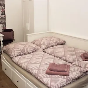 Apartman Black Stilt B1, Debrecen