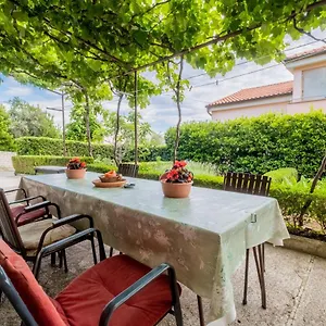 https://apartment-zagonjka.primorje-gorskikotar.com